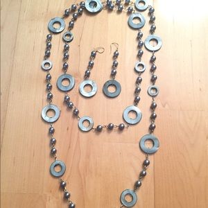 Set 2 long necklace and earrings